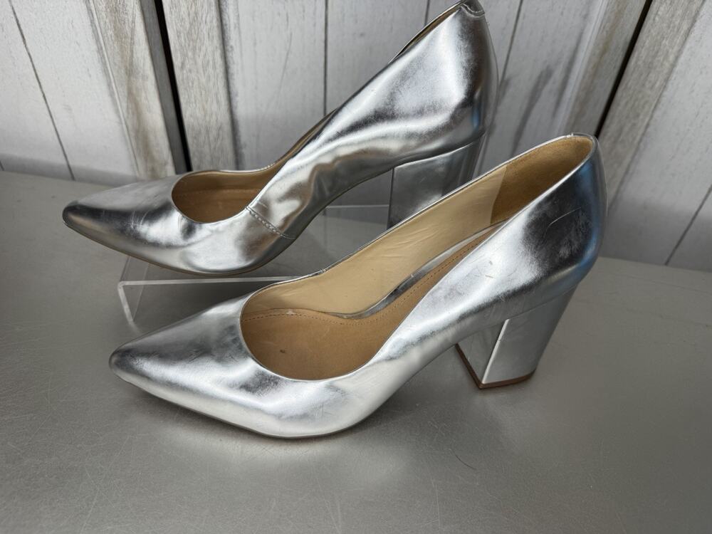 SCHUTZ Moranita Pump Chunky Block Heel Silver Metallic Size 8.5 Leather